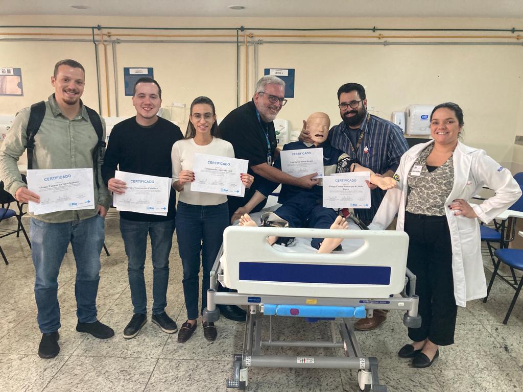82ª Turma Do Curso de Suporte Avançado à Vida em Emergências no Hospital Souza Aguiar