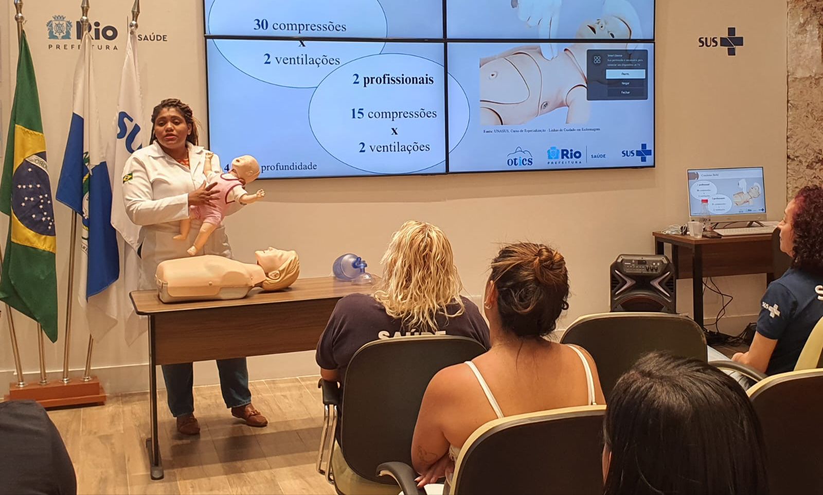 SMS-RJ e Riosaúde juntas na 12ª turma do Curso de Orientações Básicas para Recepcionistas – OBAR